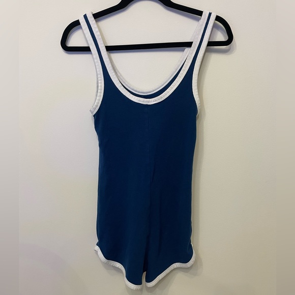 Zara Short Jumpsuit Romper - Picture 2 of 3